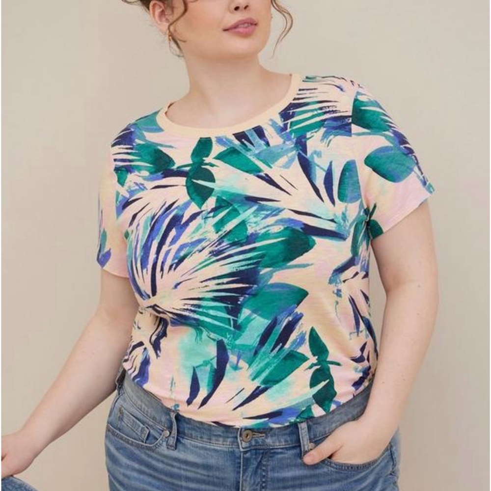 Torrid Vintage Super Soft Slub Crew Neck Palm Floral Tee Sz 1X or 14/16